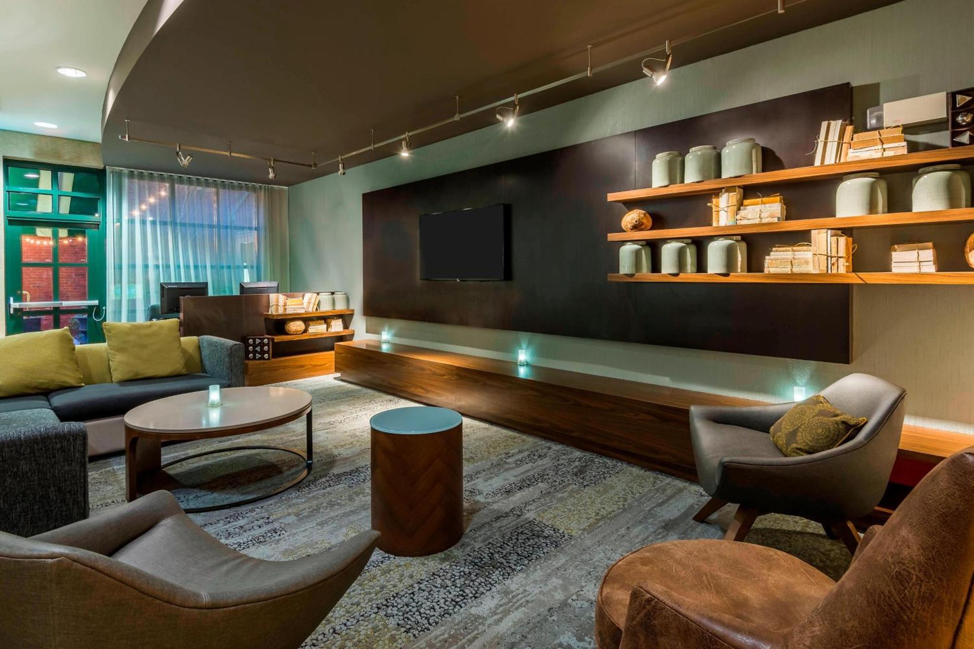 Courtyard By Marriott Chattanooga Downtown Екстер'єр фото