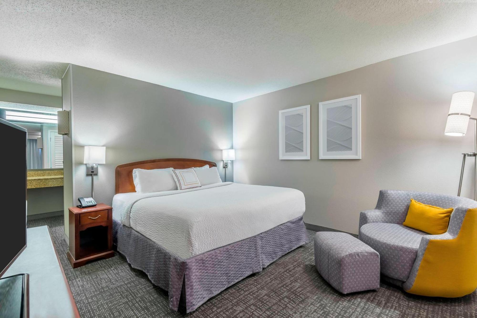 Courtyard By Marriott Chattanooga Downtown Екстер'єр фото