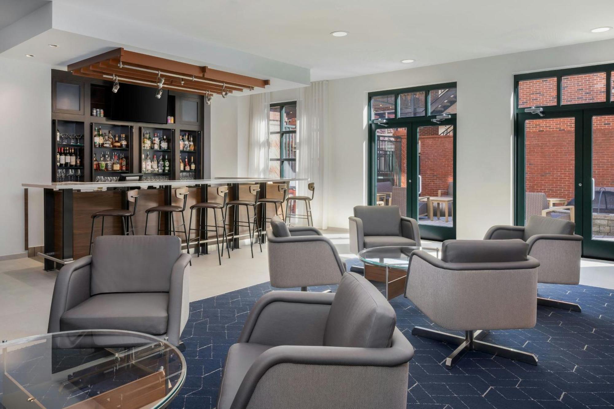 Courtyard By Marriott Chattanooga Downtown Екстер'єр фото