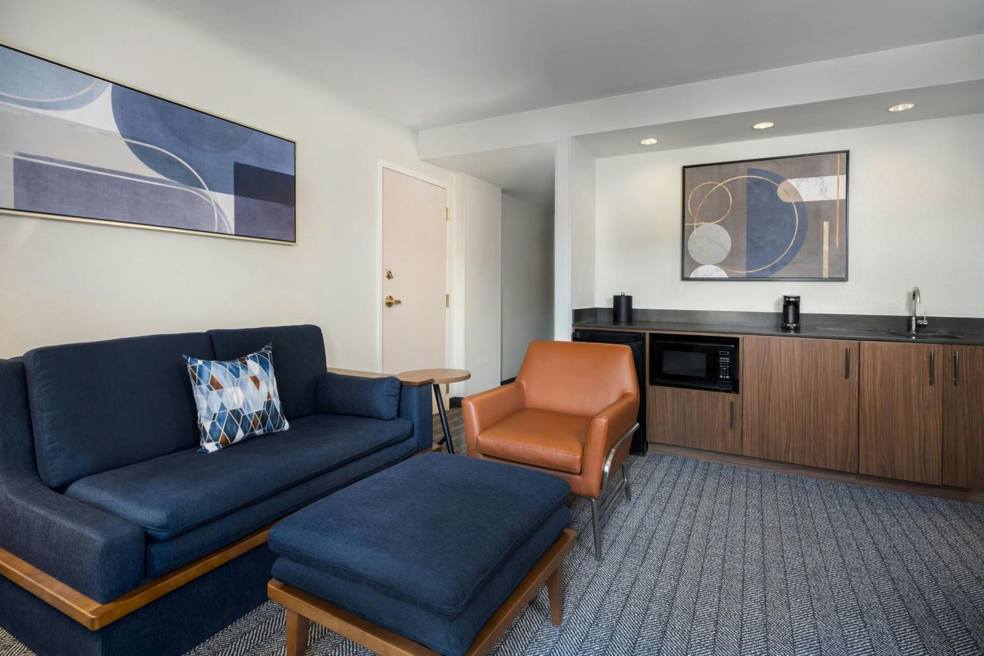 Courtyard By Marriott Chattanooga Downtown Екстер'єр фото