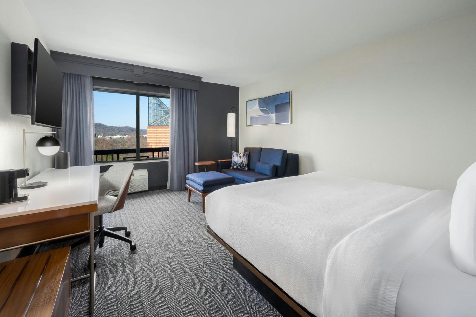 Courtyard By Marriott Chattanooga Downtown Екстер'єр фото